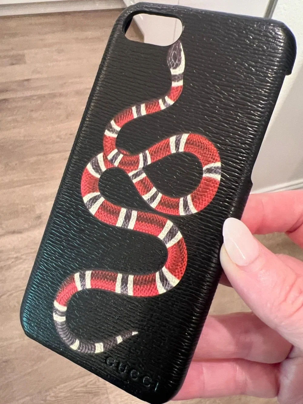 🐍NWT Authentic Gucci King Snake Print Iphone Case 6 | 7 | 8 ? Black Red